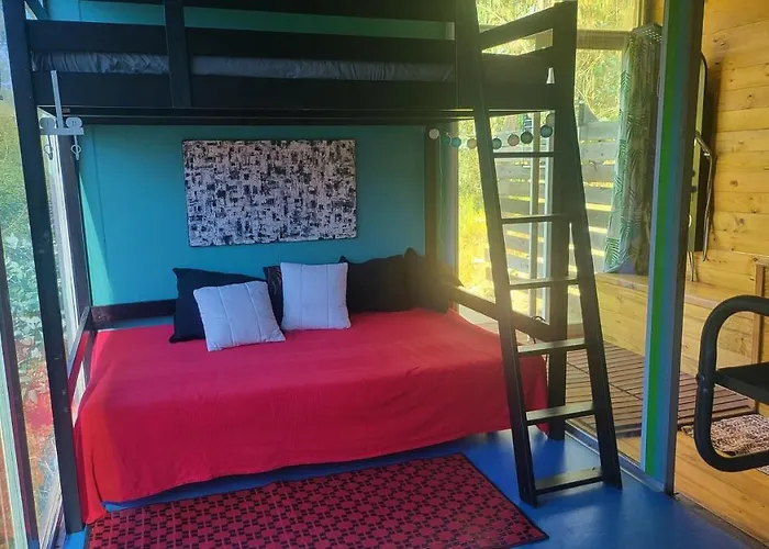 Glasshouse - Near River - Near - Near Ocean *