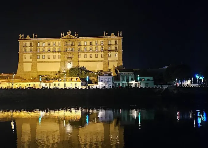 롯지 Glasshouse - Near River - Near - Near Ocean *